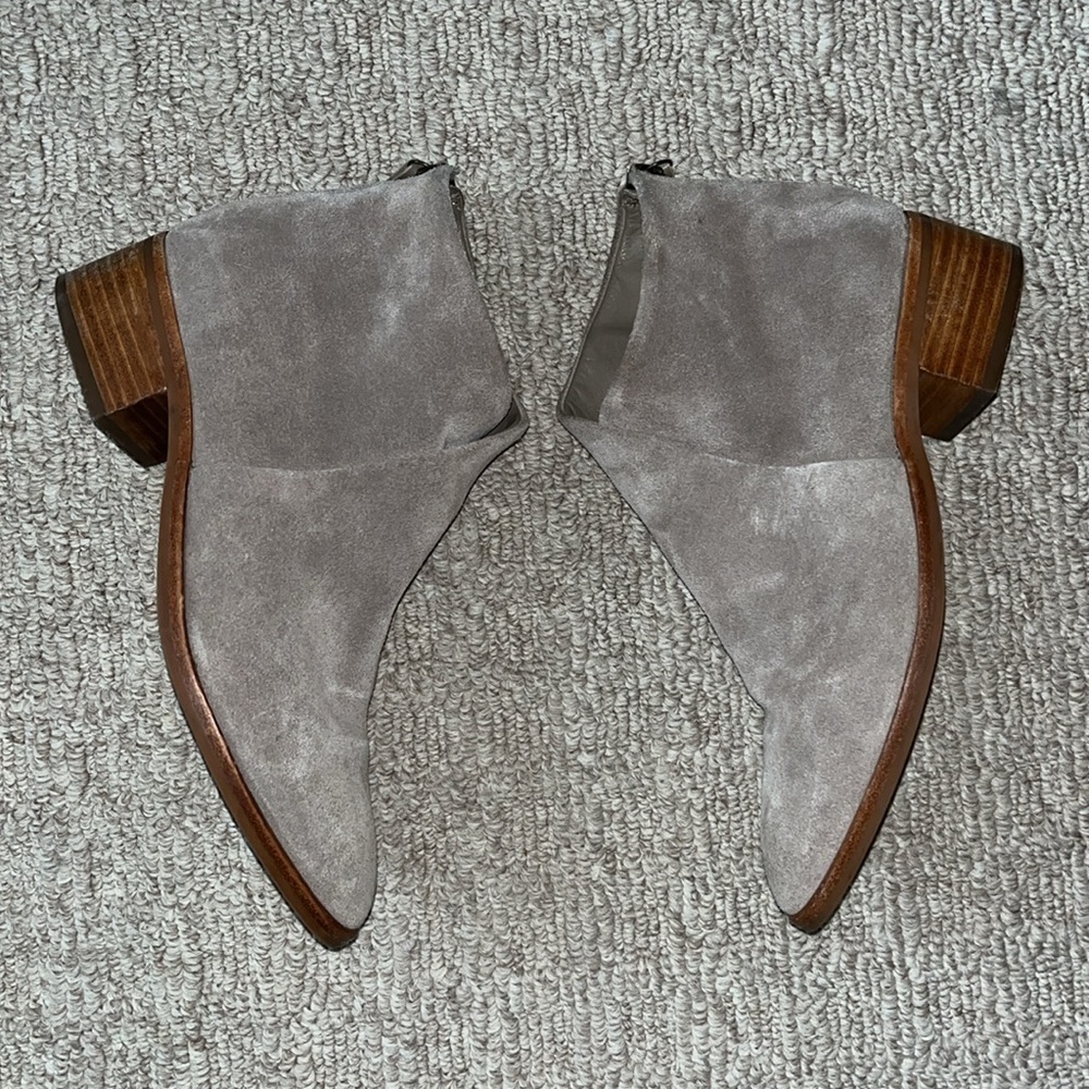 Soludos Anthropologie Venetian Gray Flat Ankle Boots Suede Size 7 - Picture 6 of 11